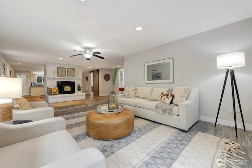 Property photo for 9320 W Meadow Lake Drive, Snohomish photo 4