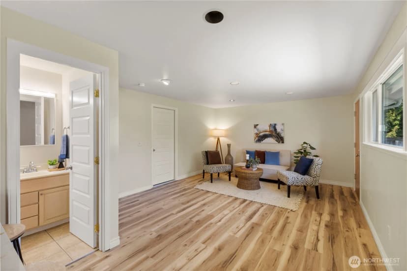 Property photo for 4016 S 297th Place, Auburn photo 12