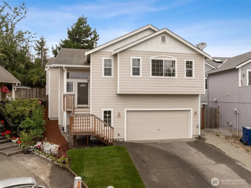 Property photo for 5632 S 295th Place, Auburn