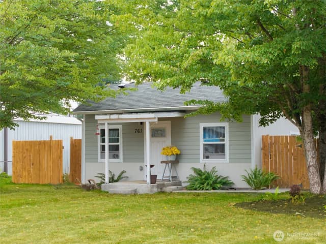 Property photo for 761 Sw Pacific Ave, Chehalis photo 2