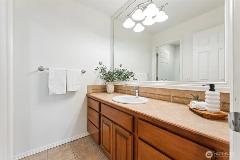 Property photo for 30395 120th Avenue Se, Auburn photo 15