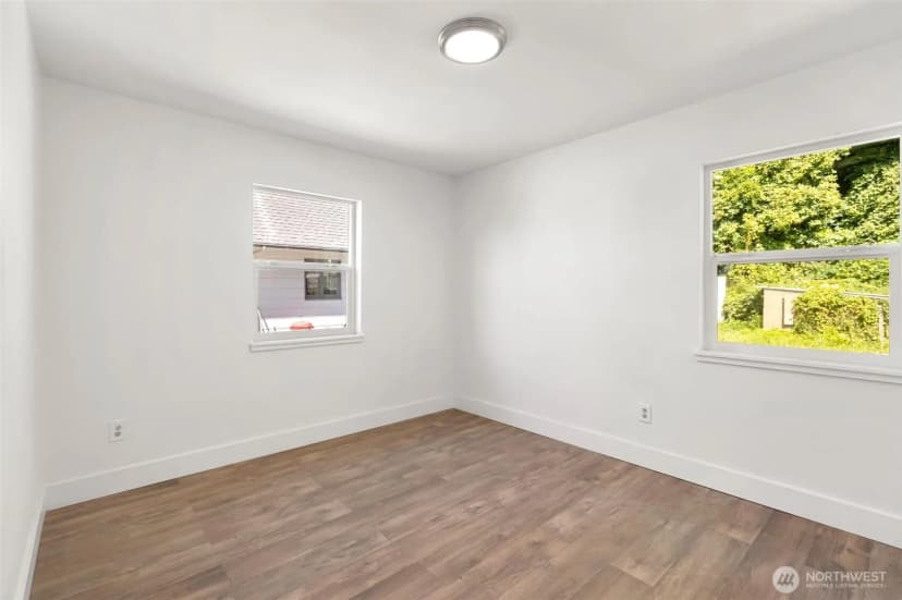 Property photo for 1900 W 5th Street, Aberdeen photo 17