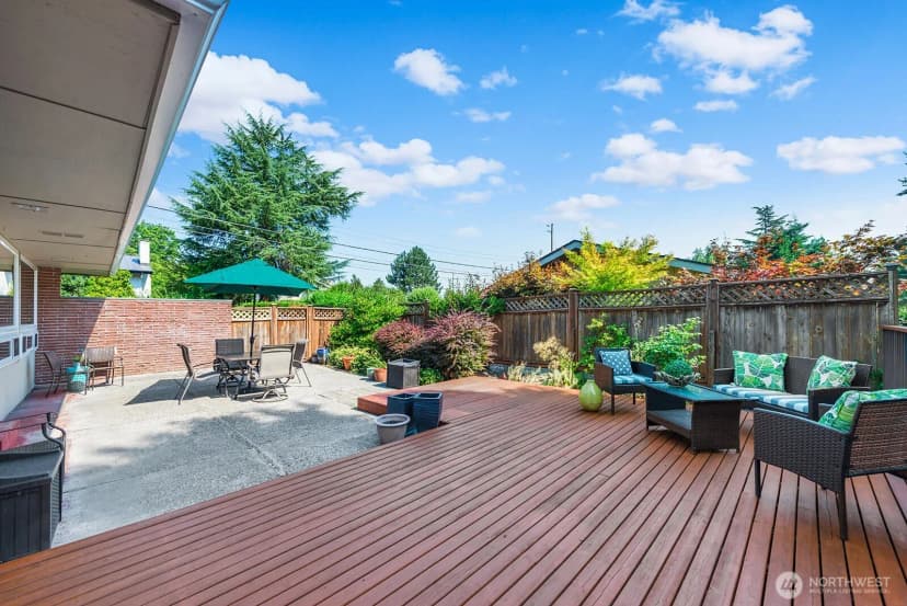 Property photo for 7302 Bowlyn Place S, Seattle photo 12