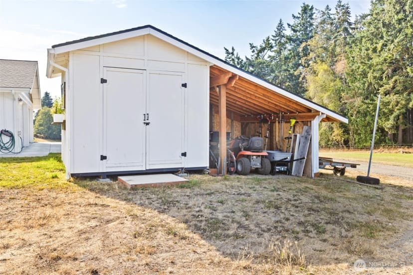 Property photo for 135 Edgington Drive, Sequim photo 33