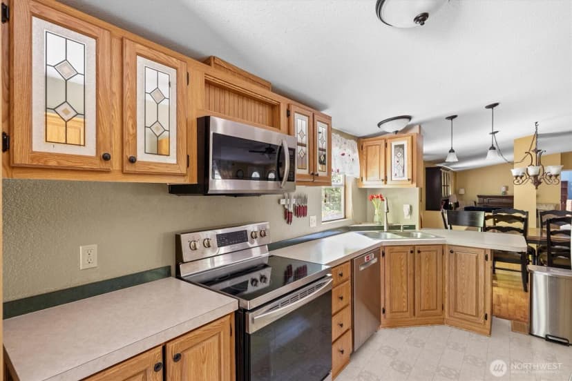 Property photo for 1463 Ferrier Road, Winlock photo 10