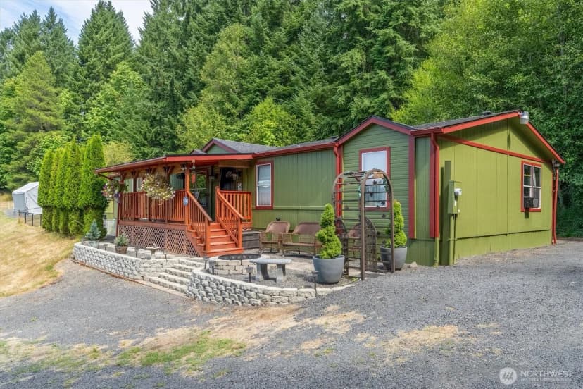 Property photo for 1463 Ferrier Road, Winlock photo 2