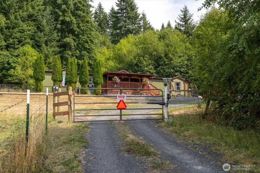 Property photo for 1463 Ferrier Road, Winlock photo 17