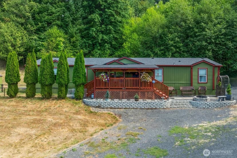 Property photo for 1463 Ferrier Road, Winlock