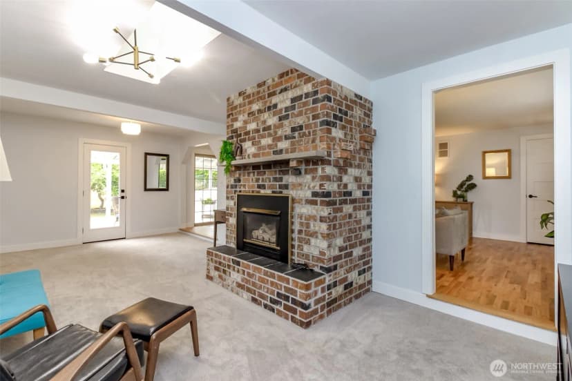 Property photo for 9611 112th Street Sw, Lakewood photo 14