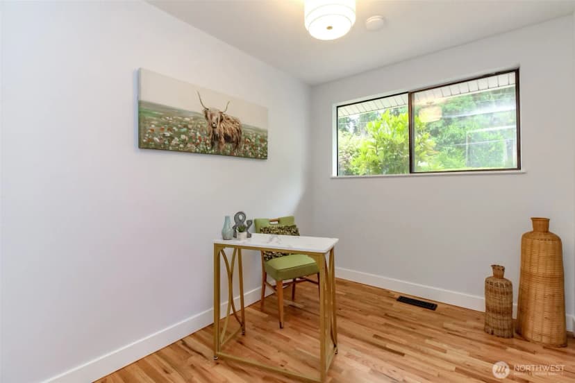 Property photo for 9611 112th Street Sw, Lakewood photo 15