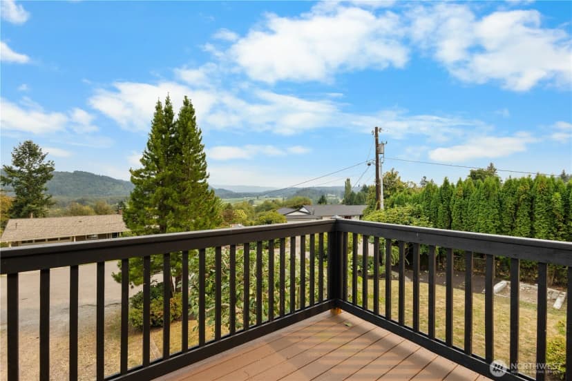 Property photo for 16004 Market Street, Snohomish photo 12