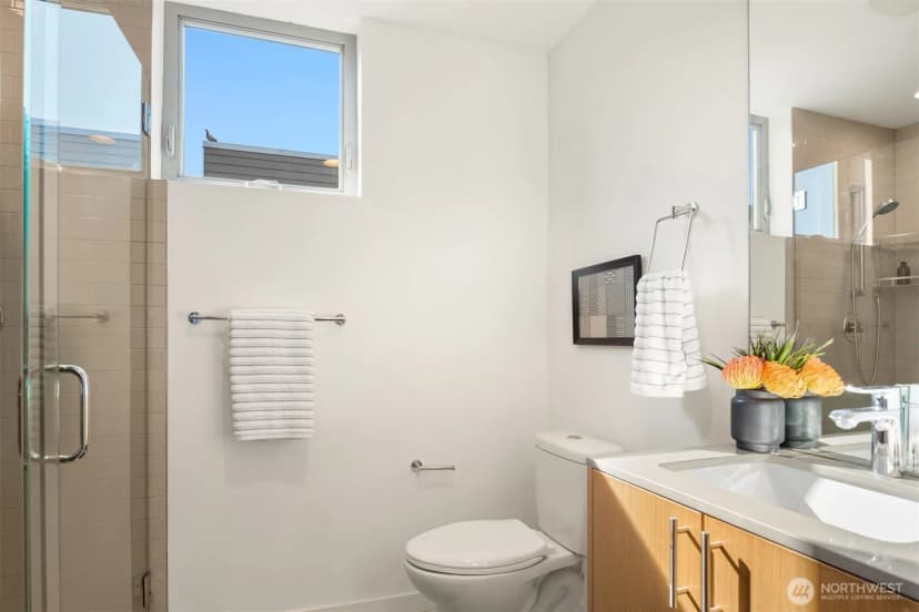 Property photo for 1536 19th Avenue S, Seattle photo 24
