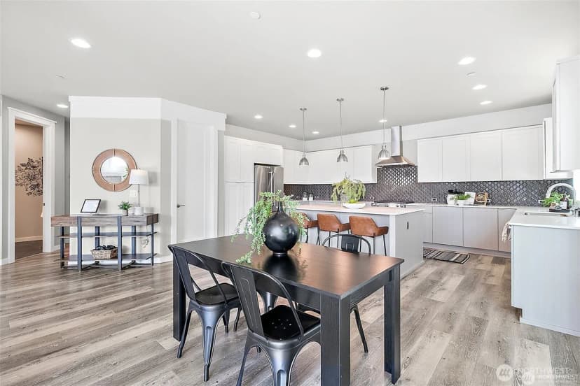 Property photo for 13317 Se 261st Place, Kent photo 13