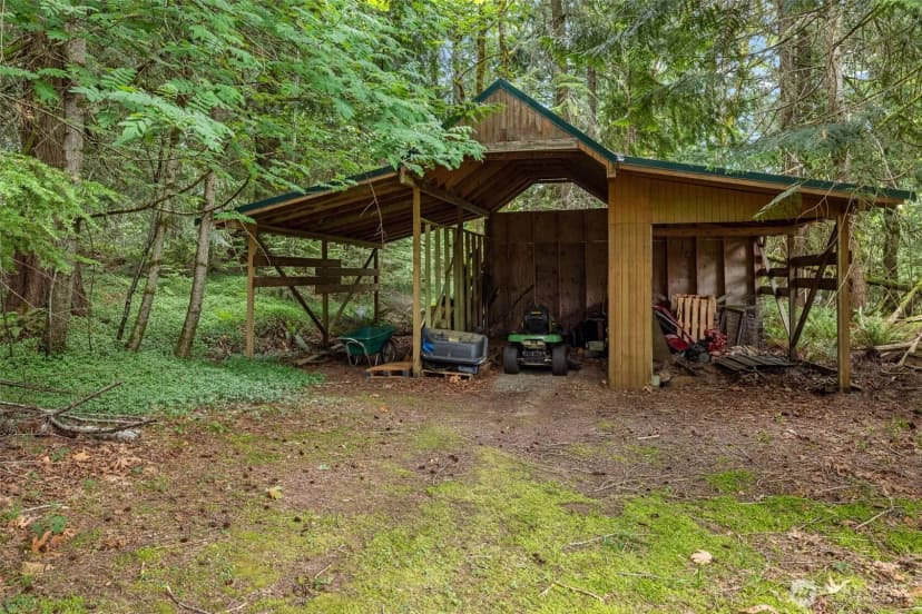 Property photo for 6604 282nd Avenue S, Issaquah photo 31