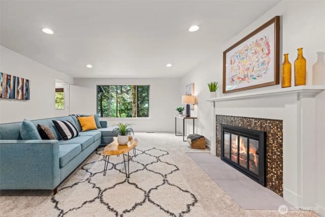 Property photo for 18112 Ne 191st Street, Woodinville photo 5