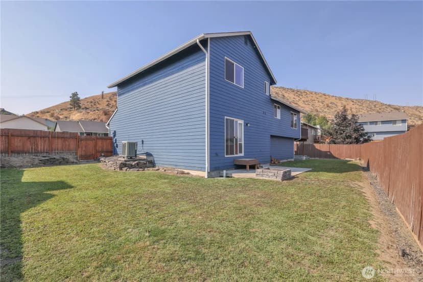 Property photo for 570 Saddle Rock Loop, Wenatchee photo 28