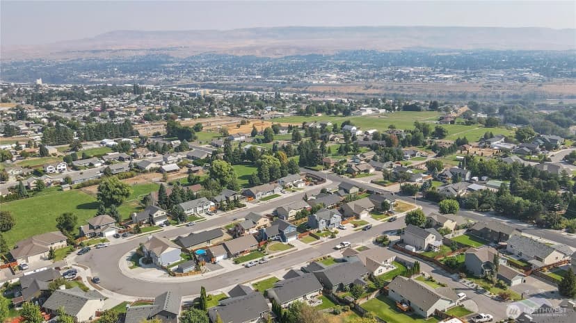 Property photo for 570 Saddle Rock Loop, Wenatchee photo 32