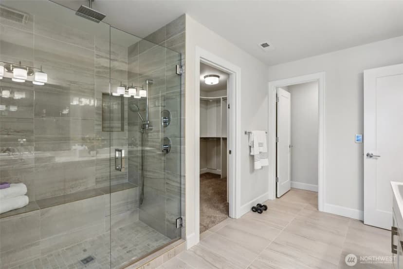 Property photo for 14323 196th Court Ne, Woodinville photo 17
