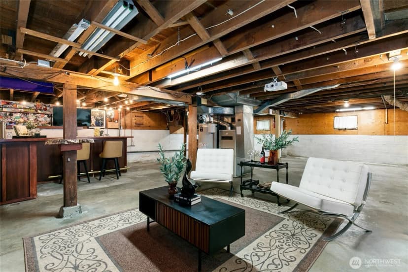 Property photo for 9052 Evanston Avenue N, Seattle photo 21
