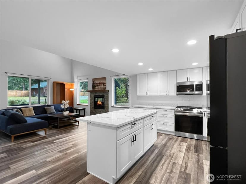 Property photo for 31012 554th Street E, Ashford photo 6