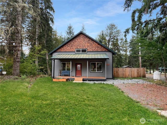 Property photo for 31012 554th Street E, Ashford