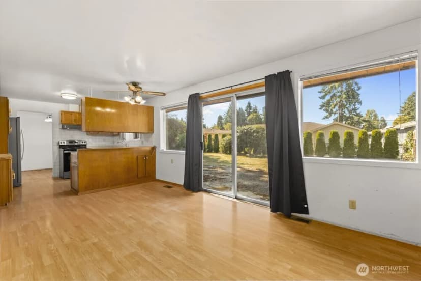 Property photo for 16717 2nd Place S, Burien photo 21