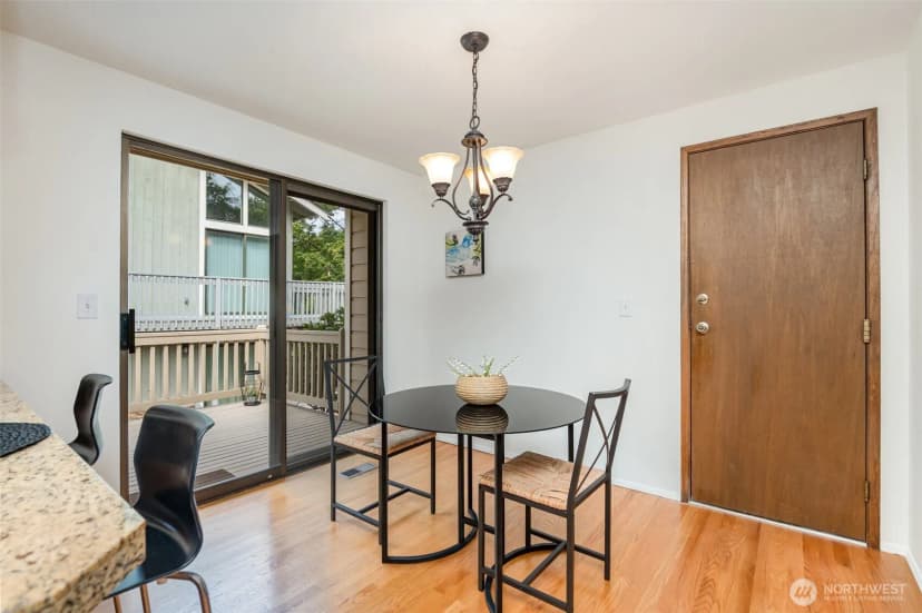 Property photo for 6555 159th Avenue Ne, Redmond photo 16
