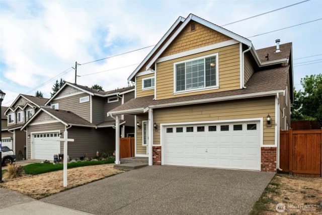 Property photo for 3835 Earendale Avenue, Bremerton photo 2