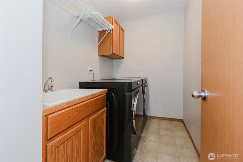 Property photo for 3835 Earendale Avenue, Bremerton photo 15