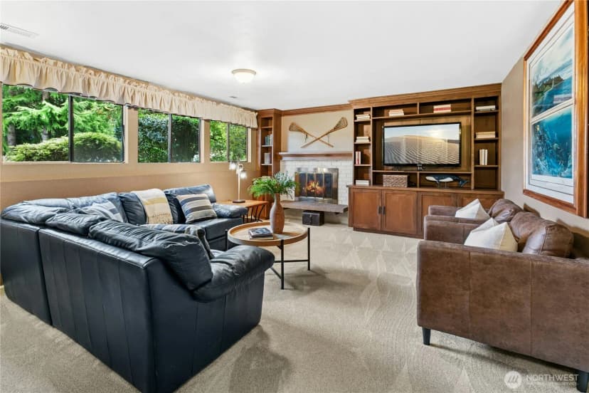Property photo for 4155 187th Avenue Se, Issaquah photo 17