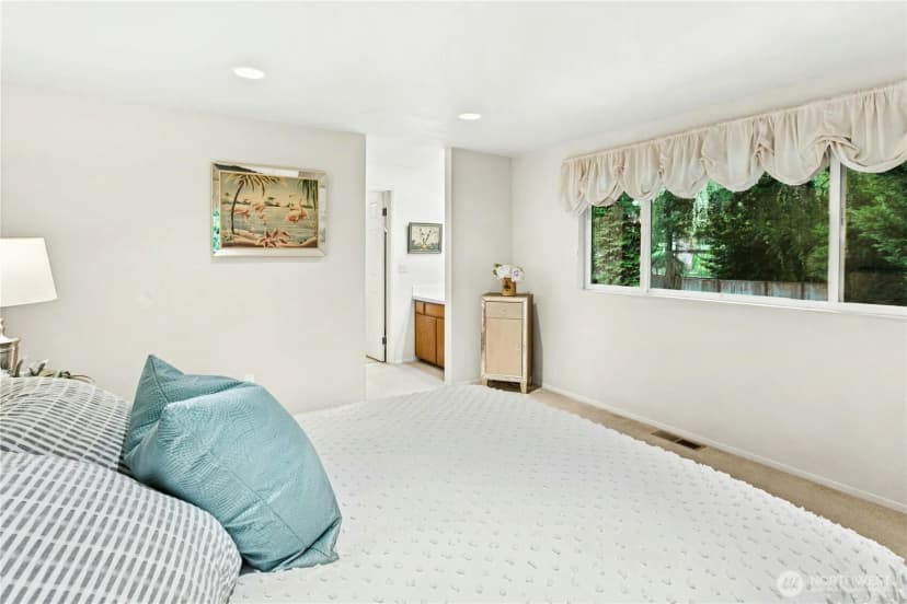 Property photo for 4155 187th Avenue Se, Issaquah photo 13