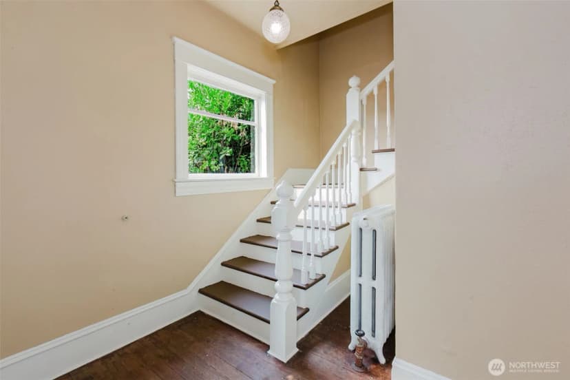 Property photo for 1404 S Burwell Street, Bremerton photo 13