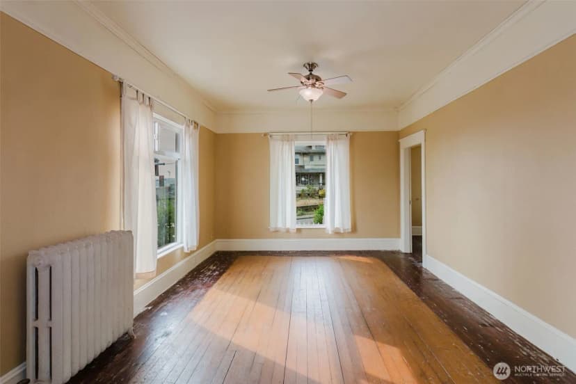 Property photo for 1404 S Burwell Street, Bremerton photo 6