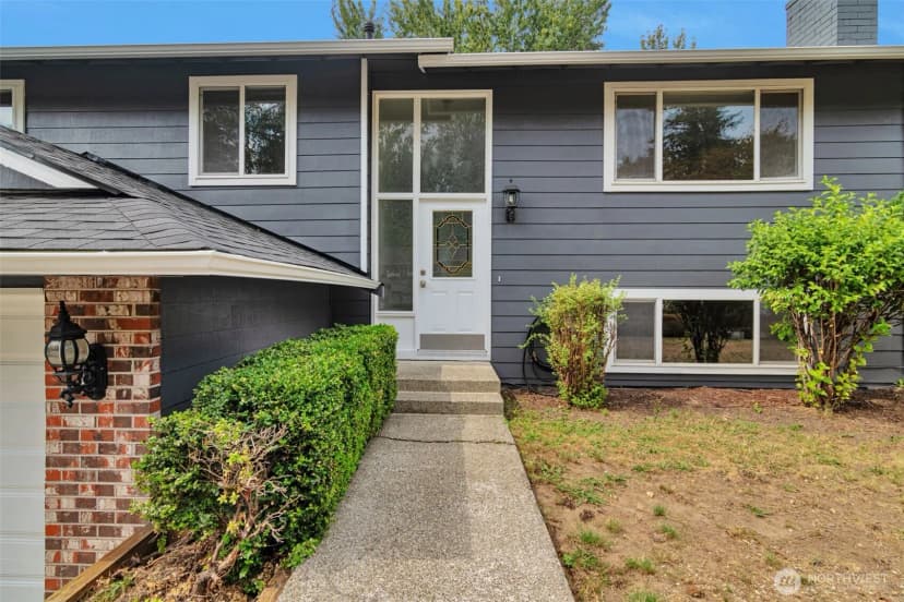 Property photo for 21505 124th Avenue Se, Kent photo 21