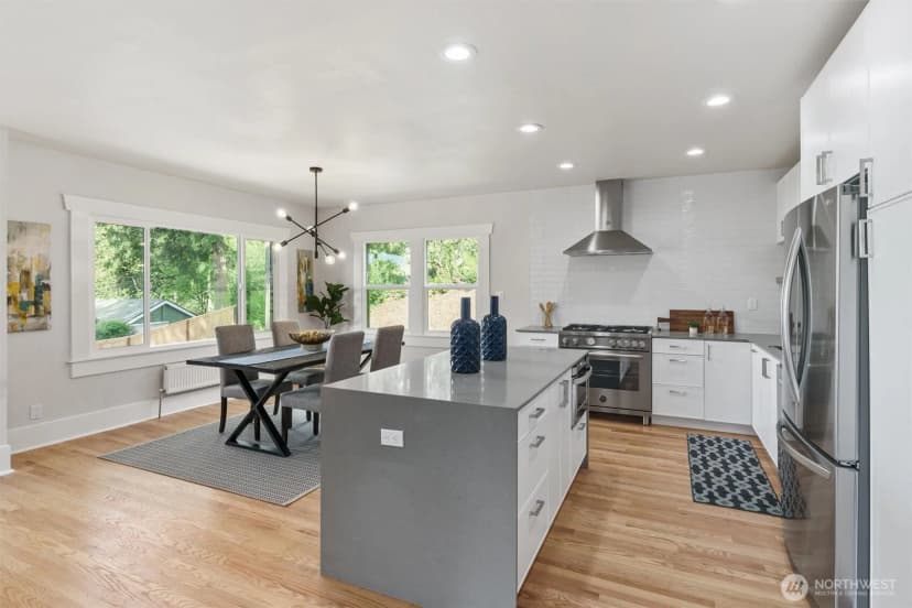 Property photo for 130 Nw 56th Street, Seattle photo 11