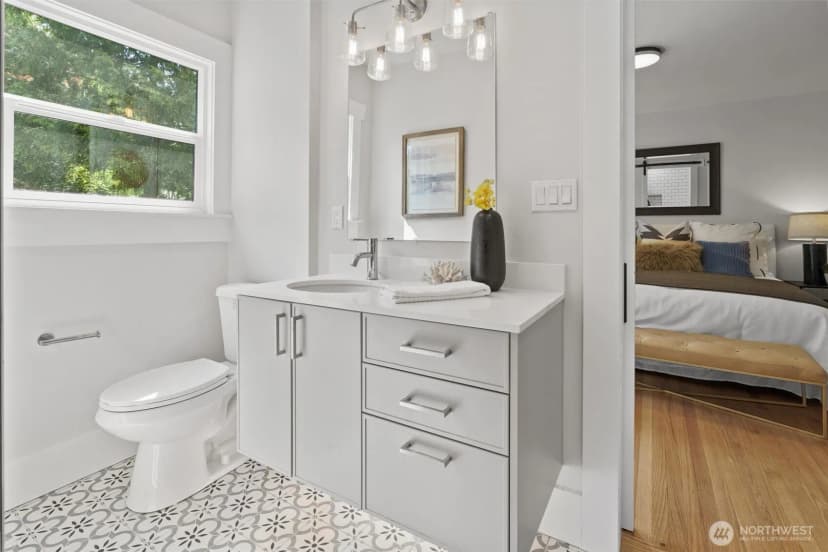 Property photo for 130 Nw 56th Street, Seattle photo 16