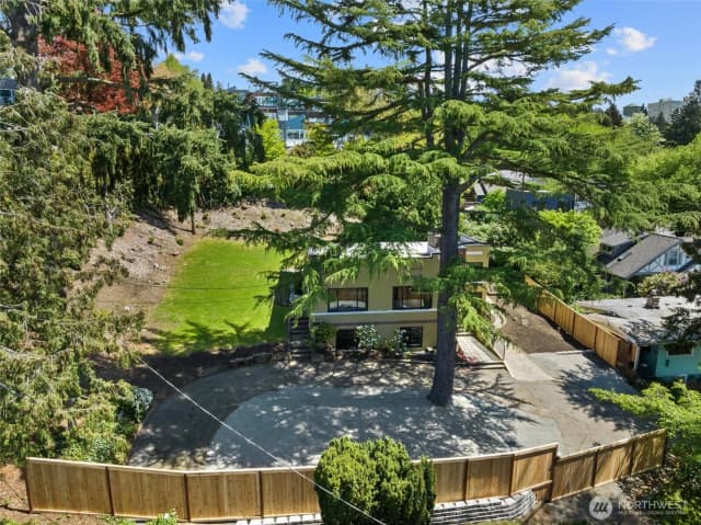 Property photo for 130 Nw 56th Street, Seattle