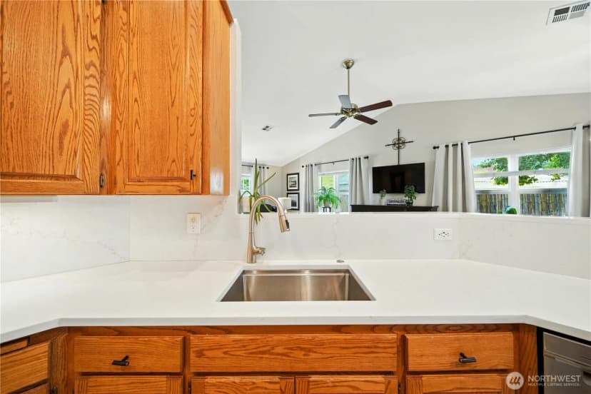 Property photo for 1306 S 2nd Avenue, Walla Walla photo 10