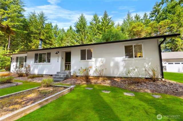 Property photo for 1235 Pilchuk Drive, Fox Island photo 4
