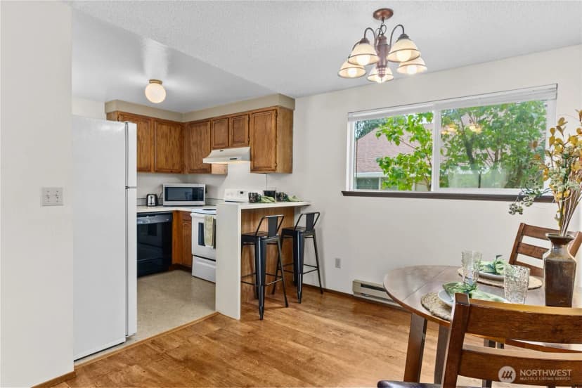 Property photo for 4927 Cottage Lane Se, Lacey photo 6