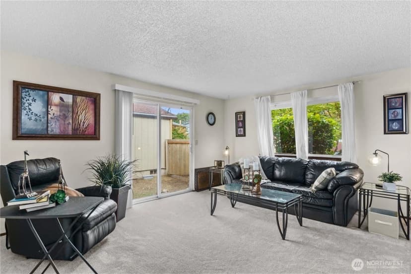 Property photo for 4927 Cottage Lane Se, Lacey photo 5