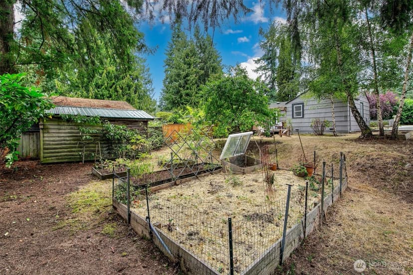 Property photo for 13753 Ashworth Avenue N, Seattle photo 20