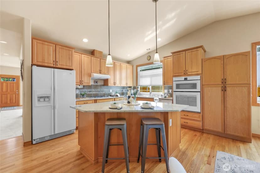 Property photo for 5109 115th Street Se, Everett photo 12