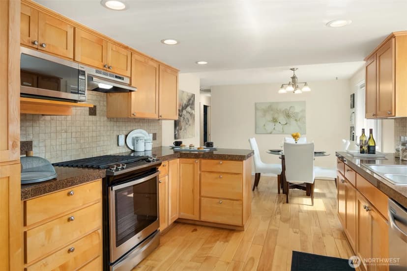 Property photo for 11443 Se 87th Street, Newcastle photo 4