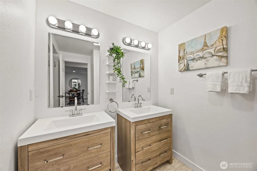 Property photo for 9805 Crescent Valley Drive Nw, Gig Harbor photo 13