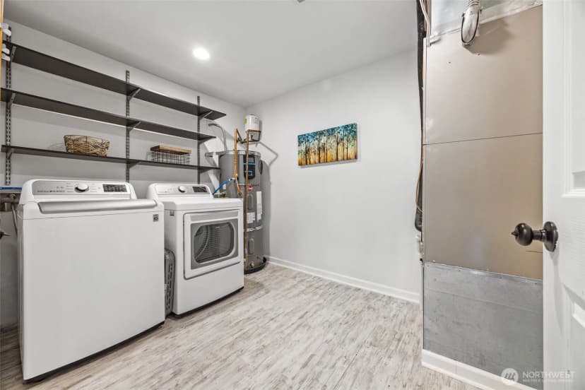 Property photo for 9805 Crescent Valley Drive Nw, Gig Harbor photo 15