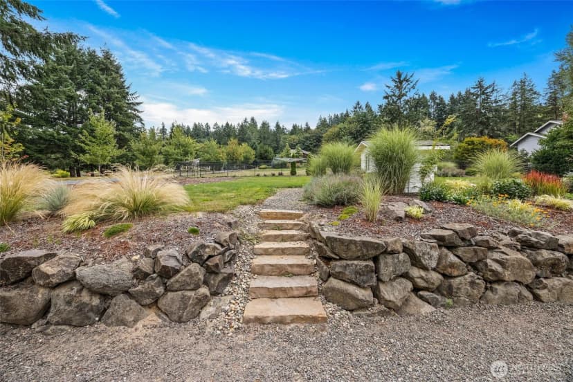 Property photo for 9805 Crescent Valley Drive Nw, Gig Harbor photo 20