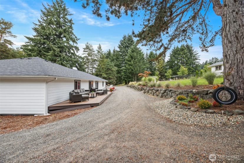 Property photo for 9805 Crescent Valley Drive Nw, Gig Harbor photo 19