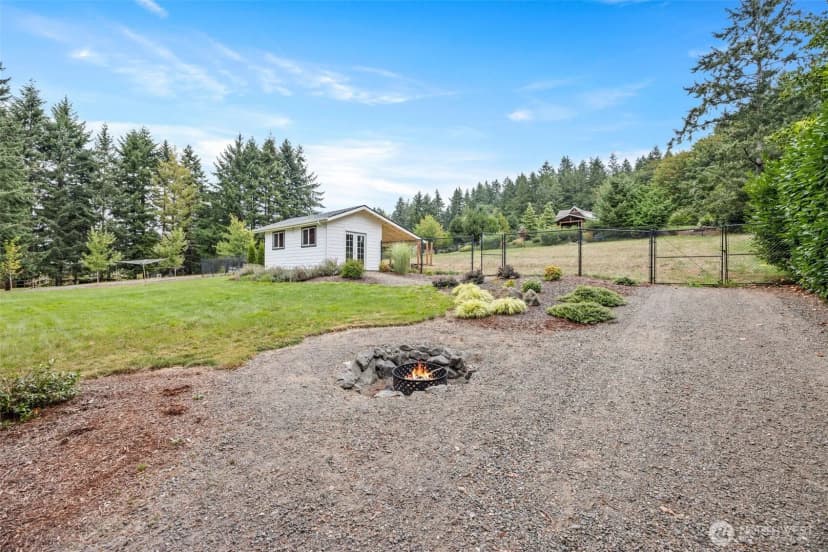 Property photo for 9805 Crescent Valley Drive Nw, Gig Harbor photo 21