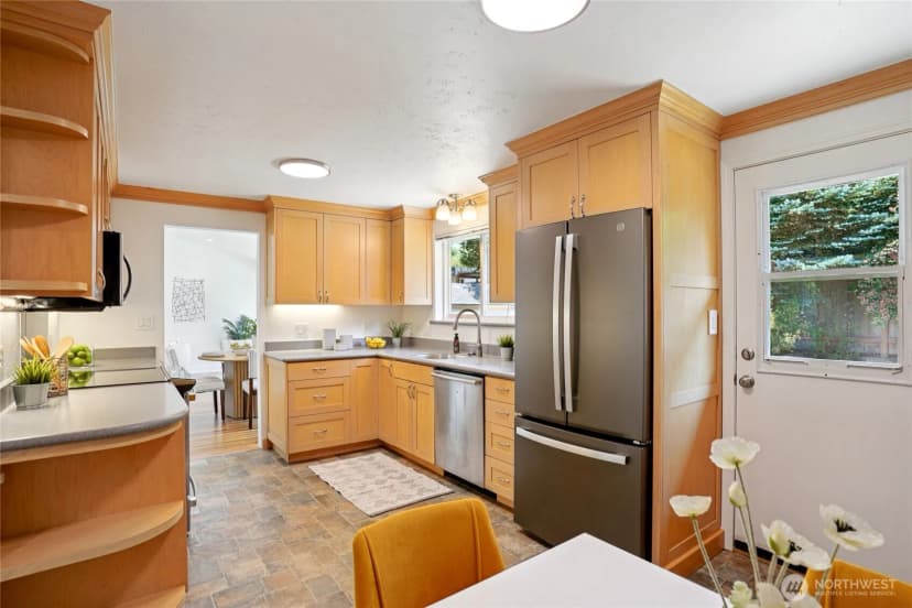 Property photo for 23325 97th Place W, Edmonds photo 13
